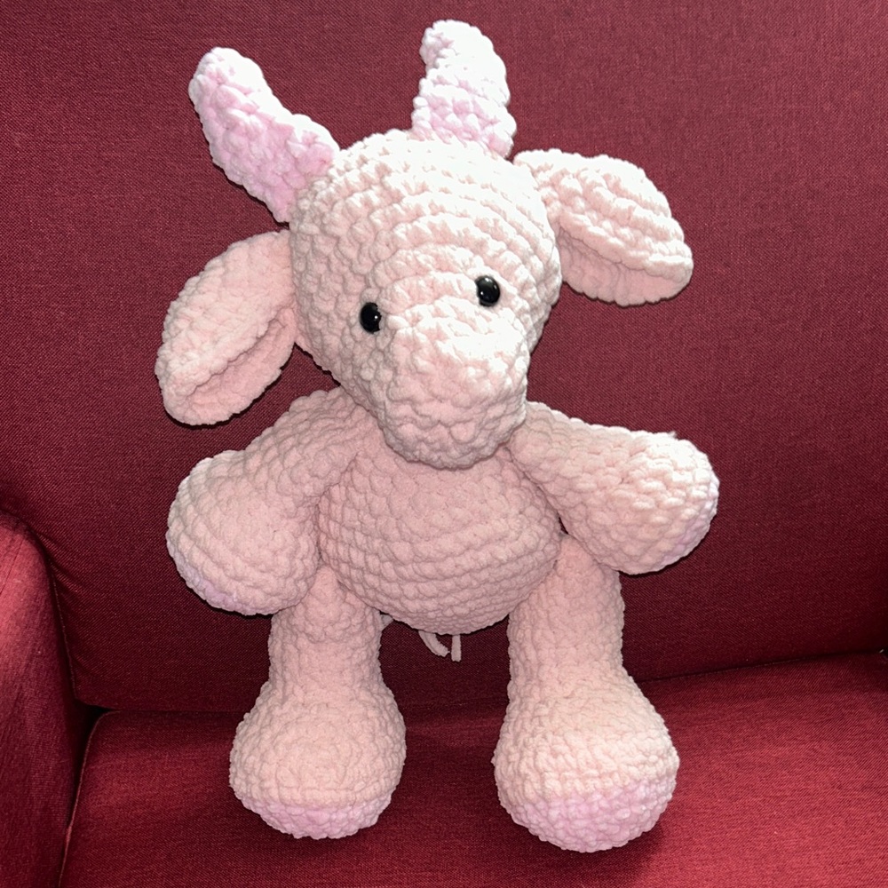 Soft Pink Plush Cow/Bull Stuffed Toy - Cozy Comfort for Kids